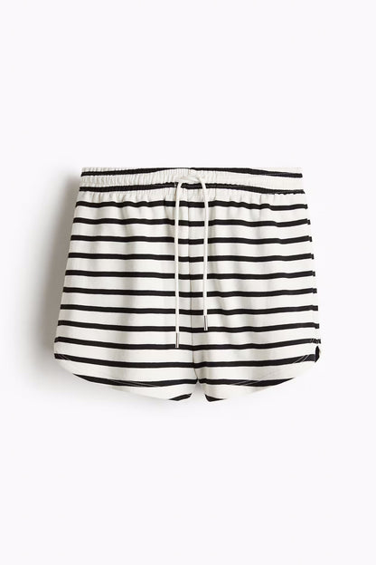 UrbanEase Sweatshirt Shorts